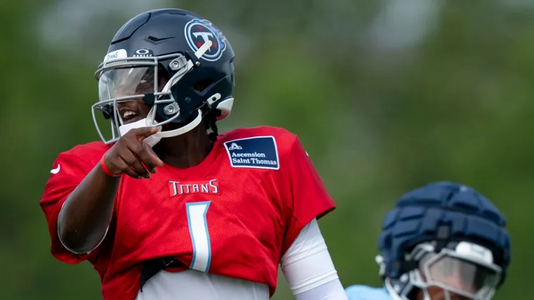 NFL Fight: Tennessee Titans camp erupts as rookie QB Cam Ward clashes with Jeffrey Simmons